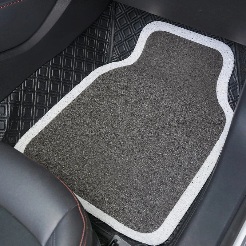 המושב Footpad אוניברסלי חתיכה אחת בפני שחיקה החלקה אנטי מלוכלך שטיח קישוט בתוך המכונית משטח אחורי הדום
